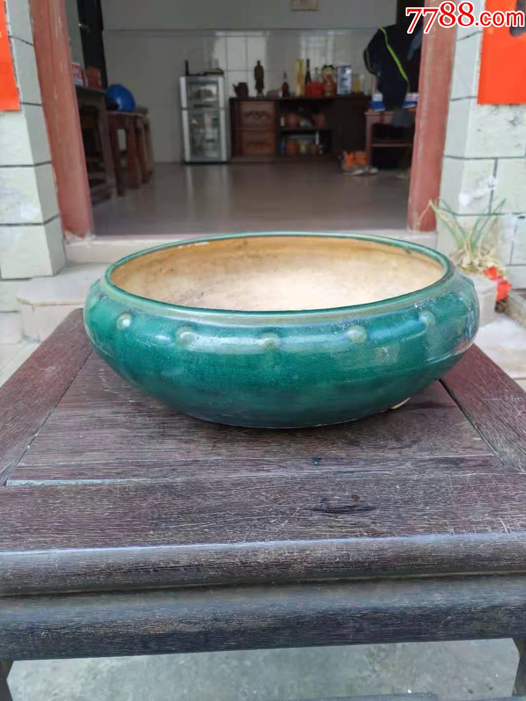 一个文革老石湾鼓钉绿釉花盆