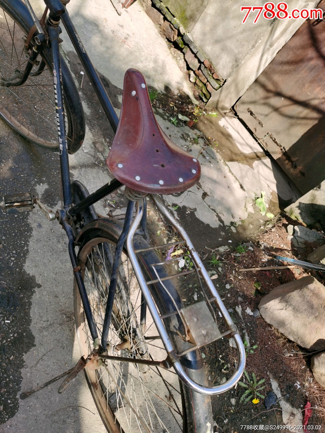 老式复古怀旧凤凰牌自行车