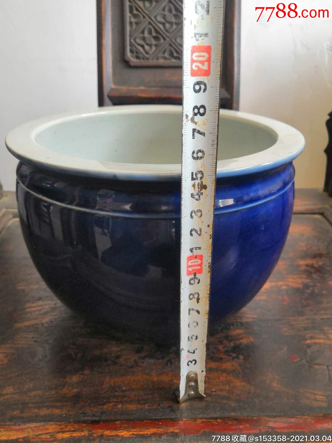 民国时期霁蓝釉卷缸