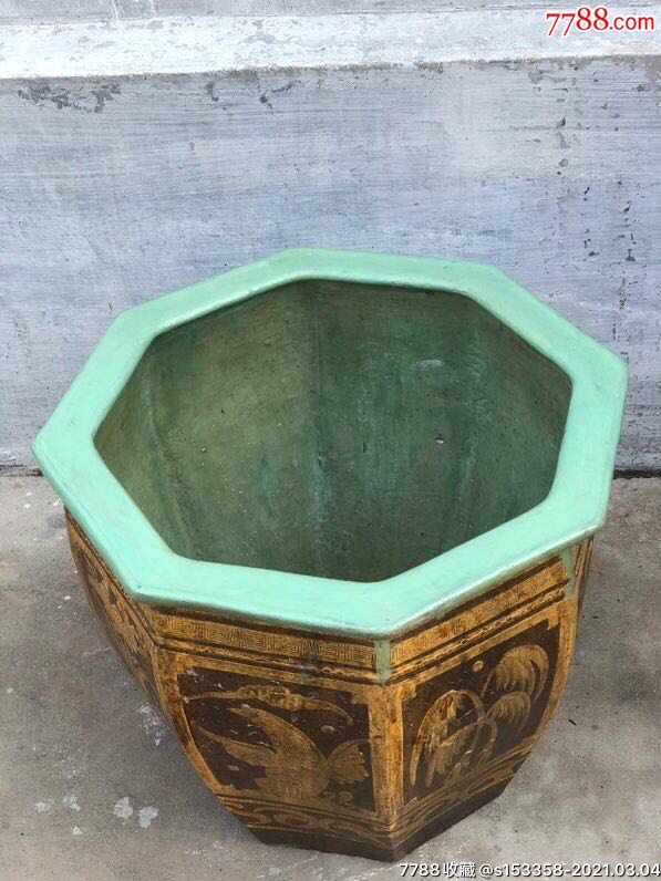 02清代八角荷花缸