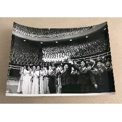70年代苏丹丹总政歌舞团访问朝鲜大合影老照片一枚(se78699940)_7788收藏__收藏热线