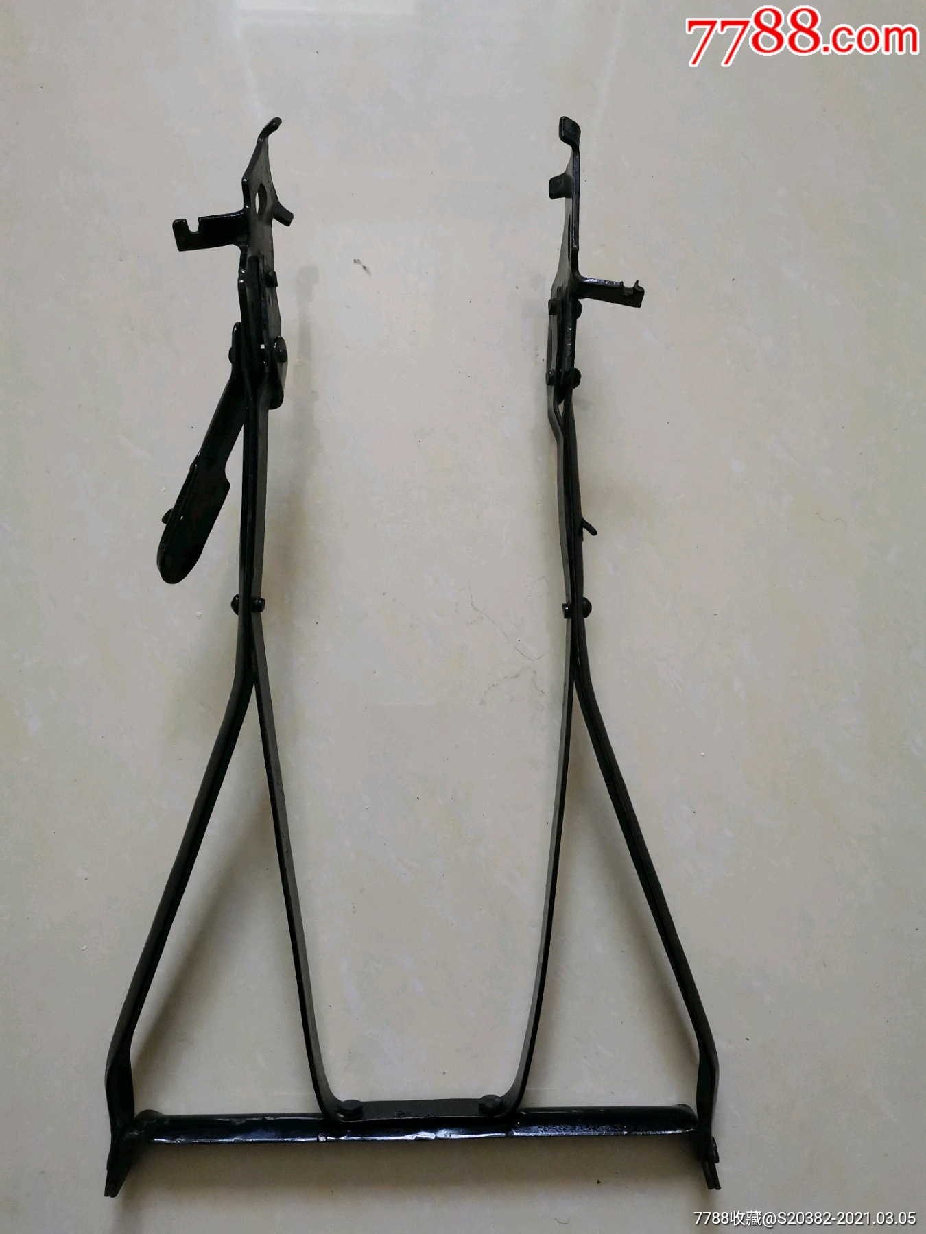 老自行车配件撑架脚撑