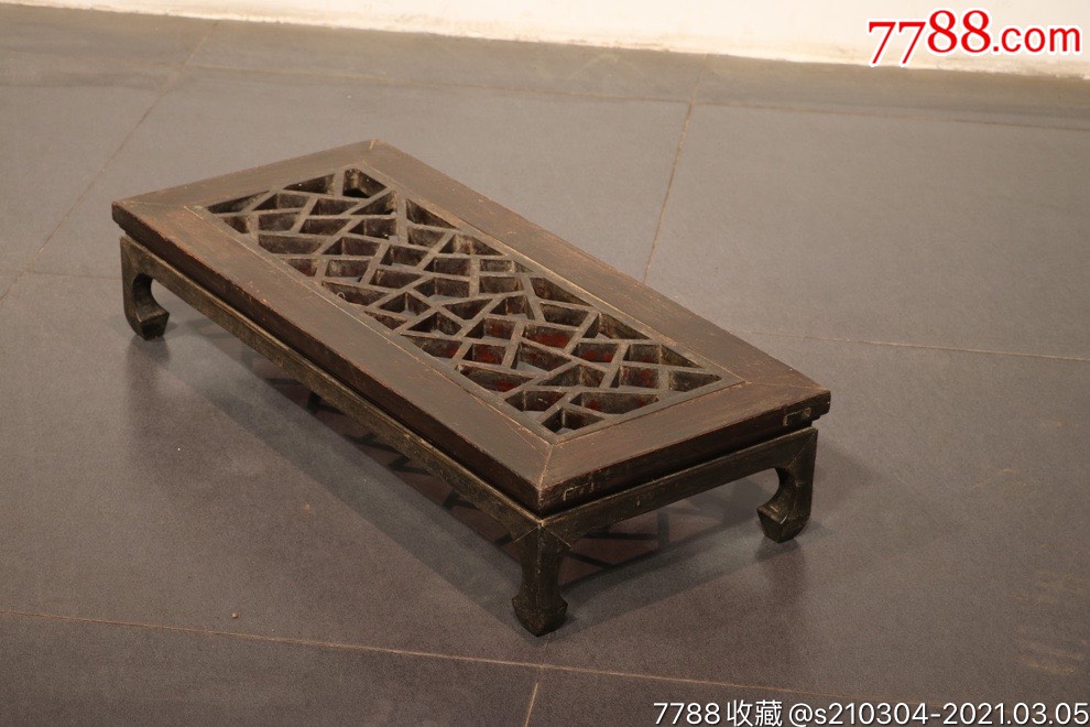 清代,冰裂纹脚踏.榆木