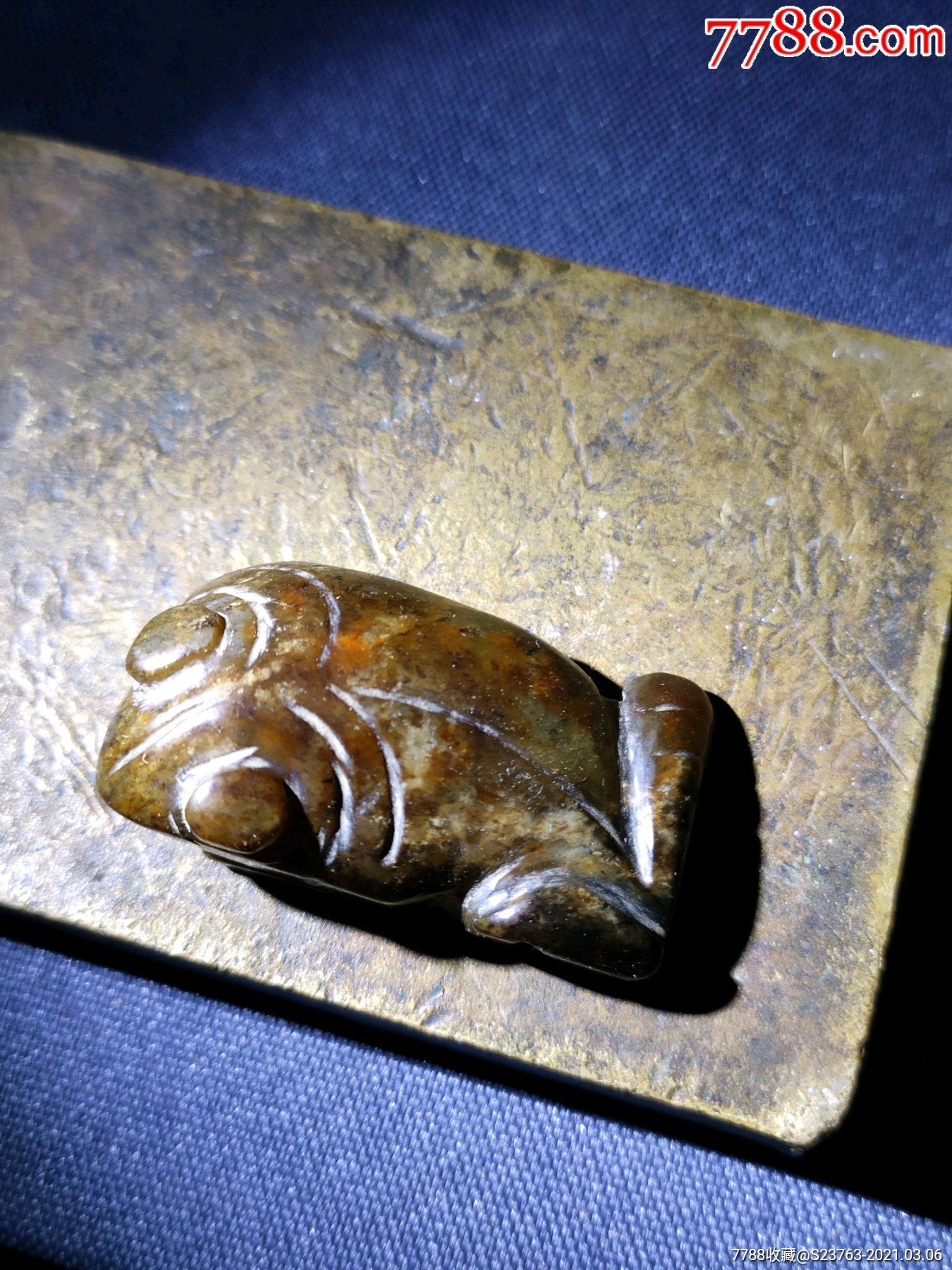 三足蟾玉佩-和田玉-7788工艺品
