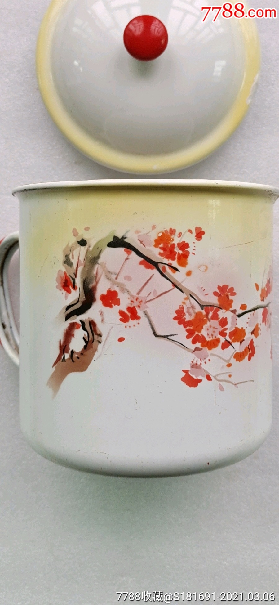 八十年代左右手绘花卉大号搪瓷杯子和盖子合售