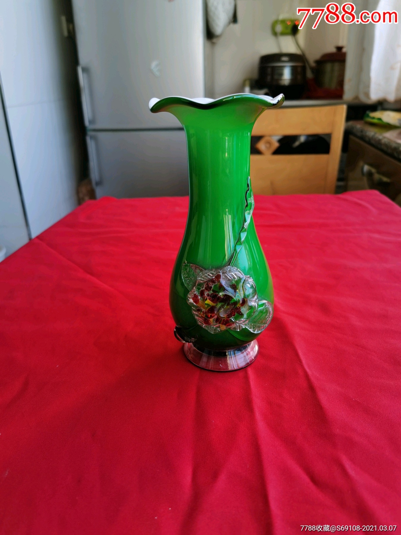 70年代啦吧口绿色玻璃花瓶