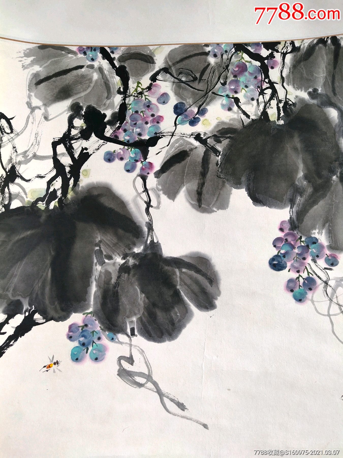 著名齐派画家安炳兆葡萄蜜蜂图轴,河北省美协会员,齐白石徒孙(师承