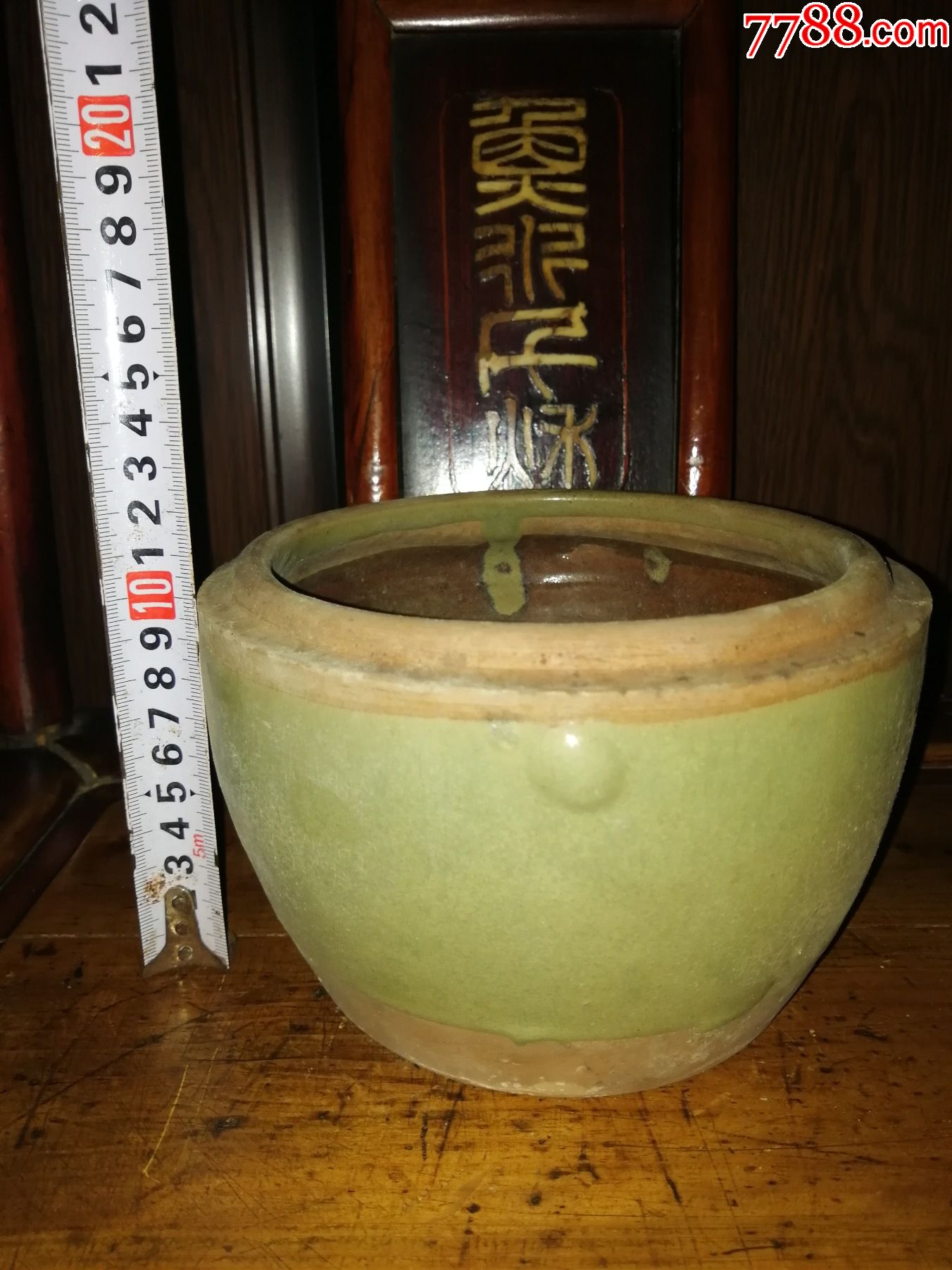 （便宜賣）解放前的一個(gè)綠釉小壇子小罐子（適合庭院，民宿，裝修擺設(shè)）_價(jià)格50元【小馬哥一線淘貨店】_第3張_7788收藏__收藏?zé)峋€
