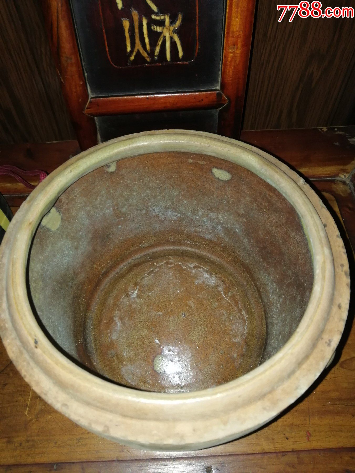 （便宜賣）解放前的一個(gè)綠釉小壇子小罐子（適合庭院，民宿，裝修擺設(shè)）_價(jià)格50元【小馬哥一線淘貨店】_第5張_7788收藏__收藏?zé)峋€
