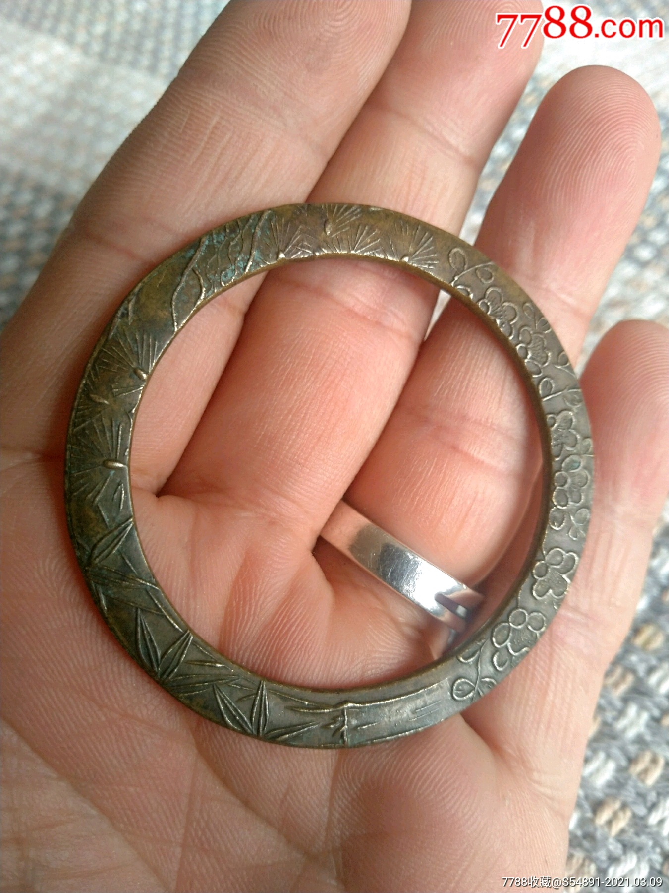 据说是民国袈裟环