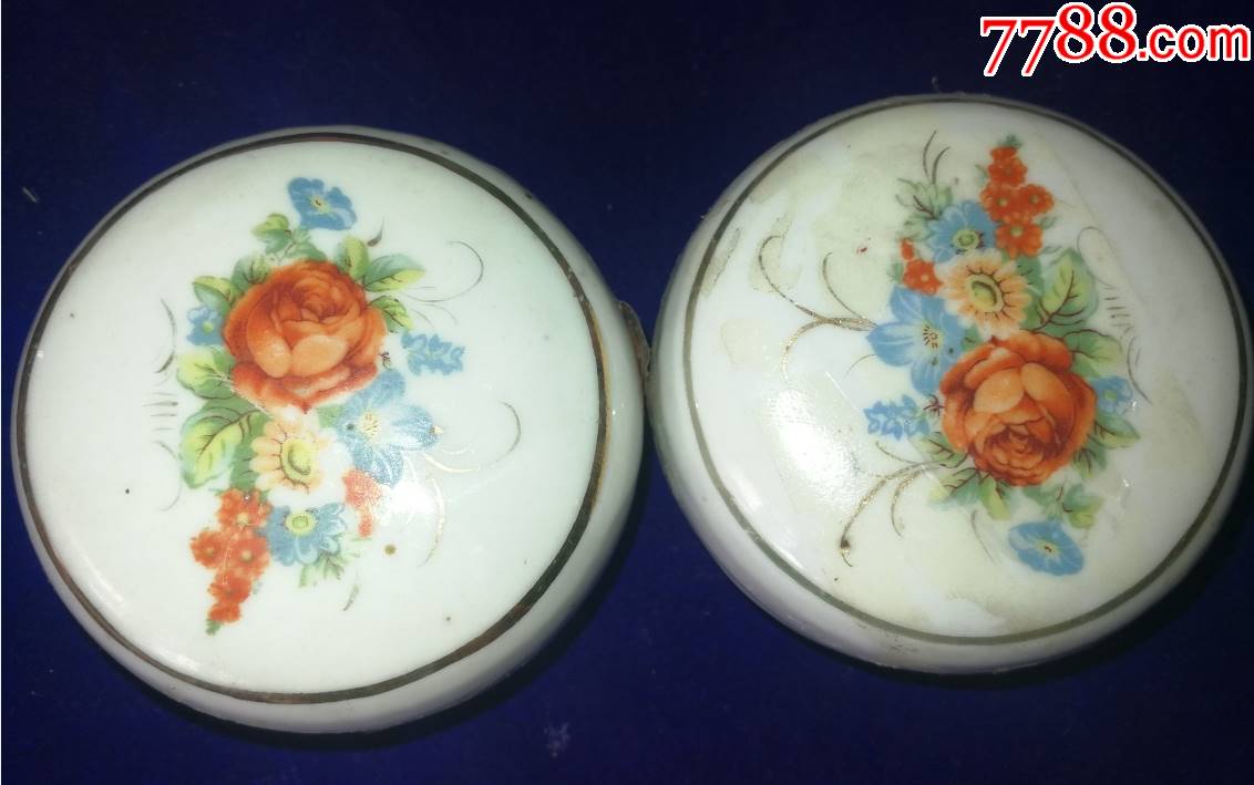 特价民国印花贴花花卉图粉盒一对包老全品带粉扑