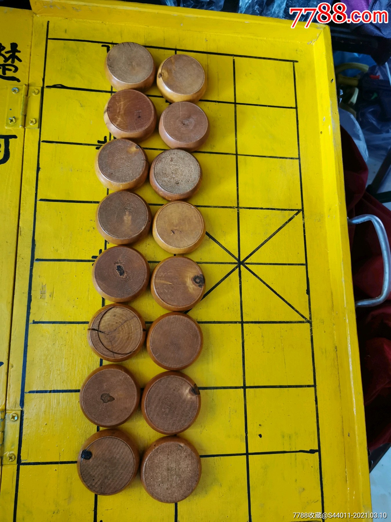 老象棋折叠木棋盘一套