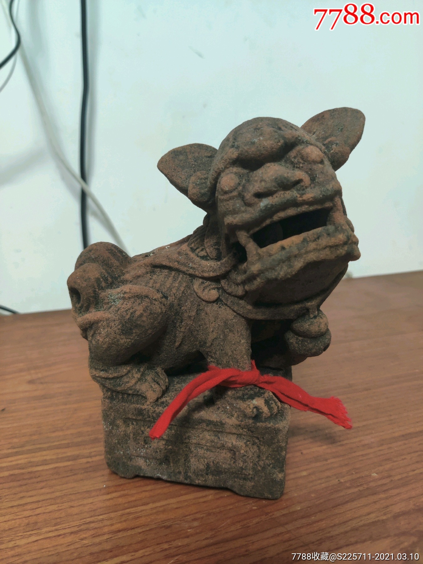 明代精品石雕案头狮