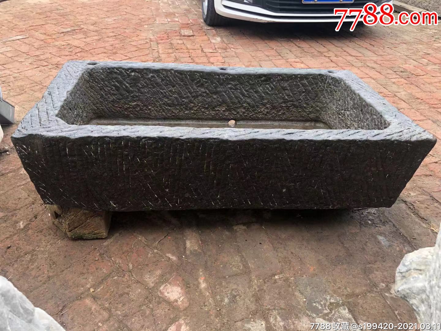 青石鱼缸清代包浆品相特好尺寸1176230