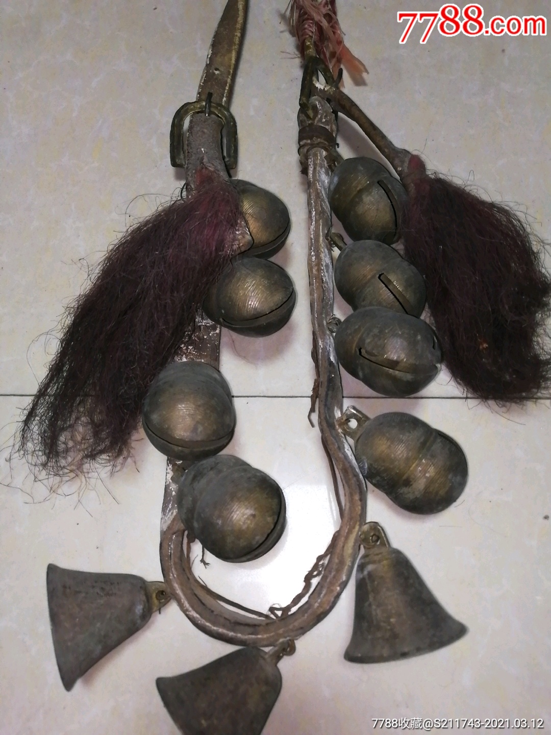 11个铃铛都完整