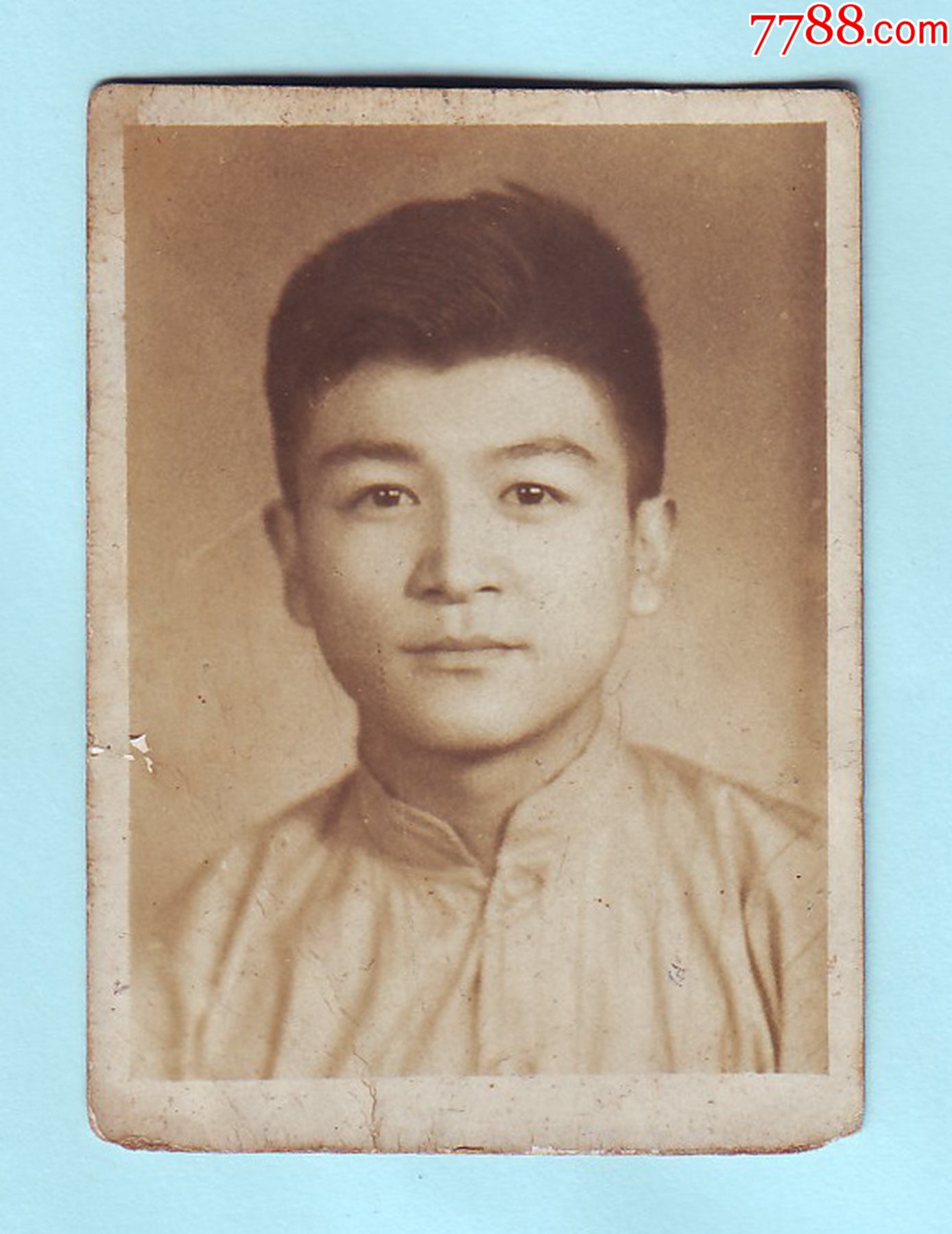 首页 零售 老照片 >> 民国英俊少年单人黑白照片,老照片