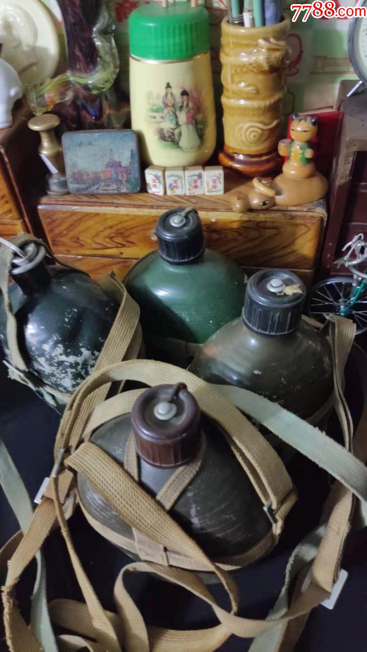上世纪60-70年代老式军用铝制水壶4只合售民俗怀旧老物品.