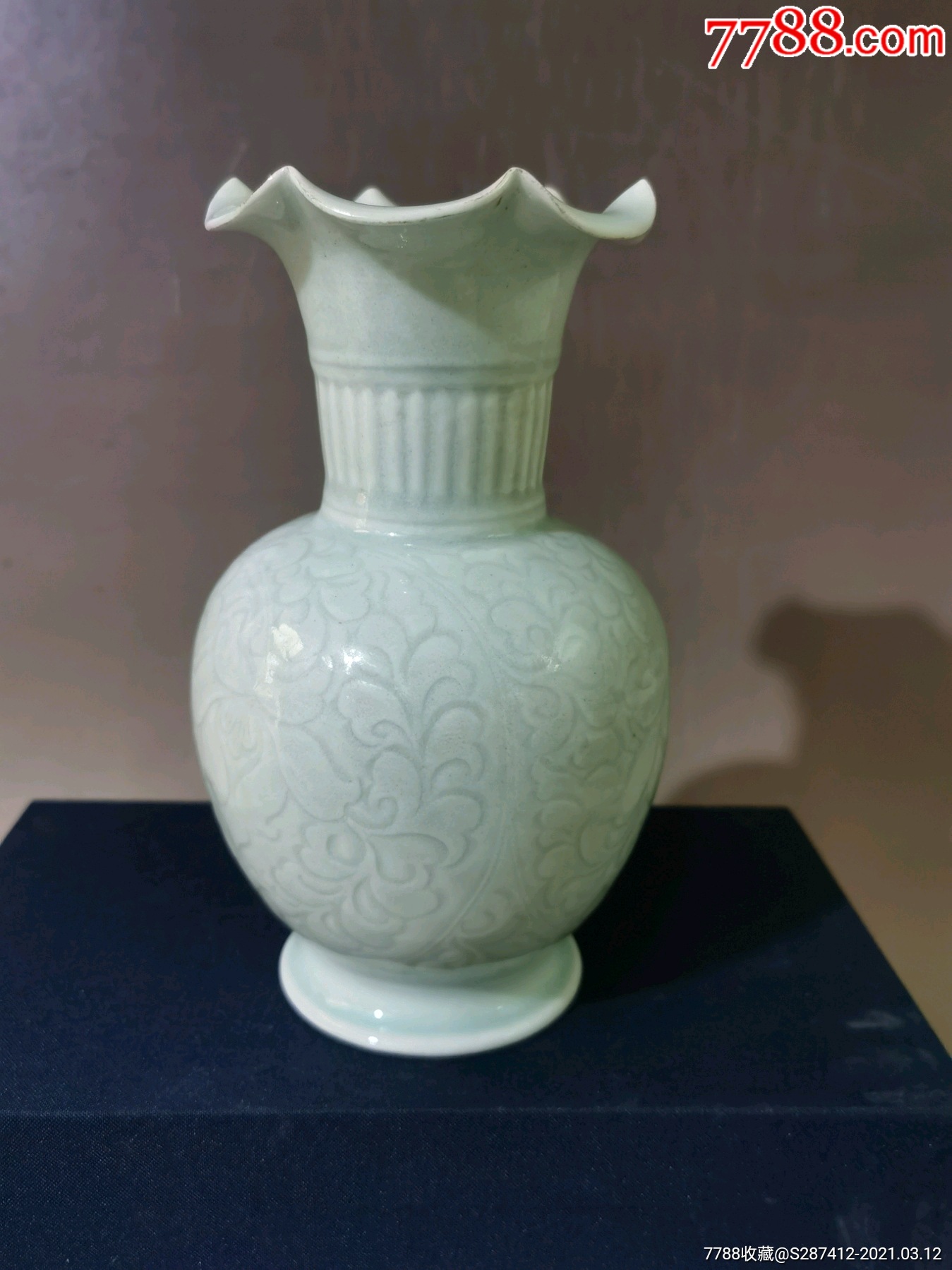 湖田窑刻花花瓶