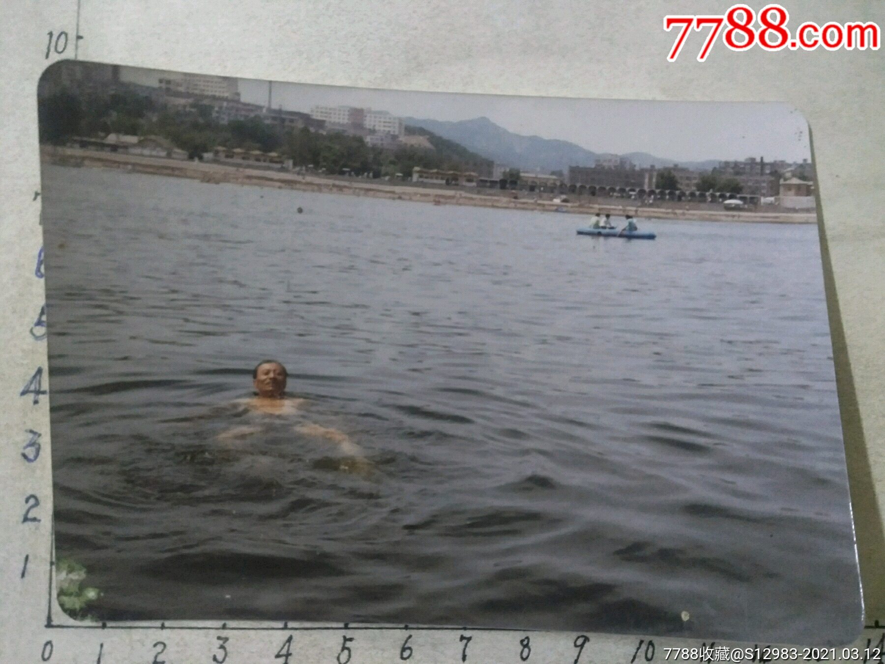 在江里游泳-老照片-7788老照片