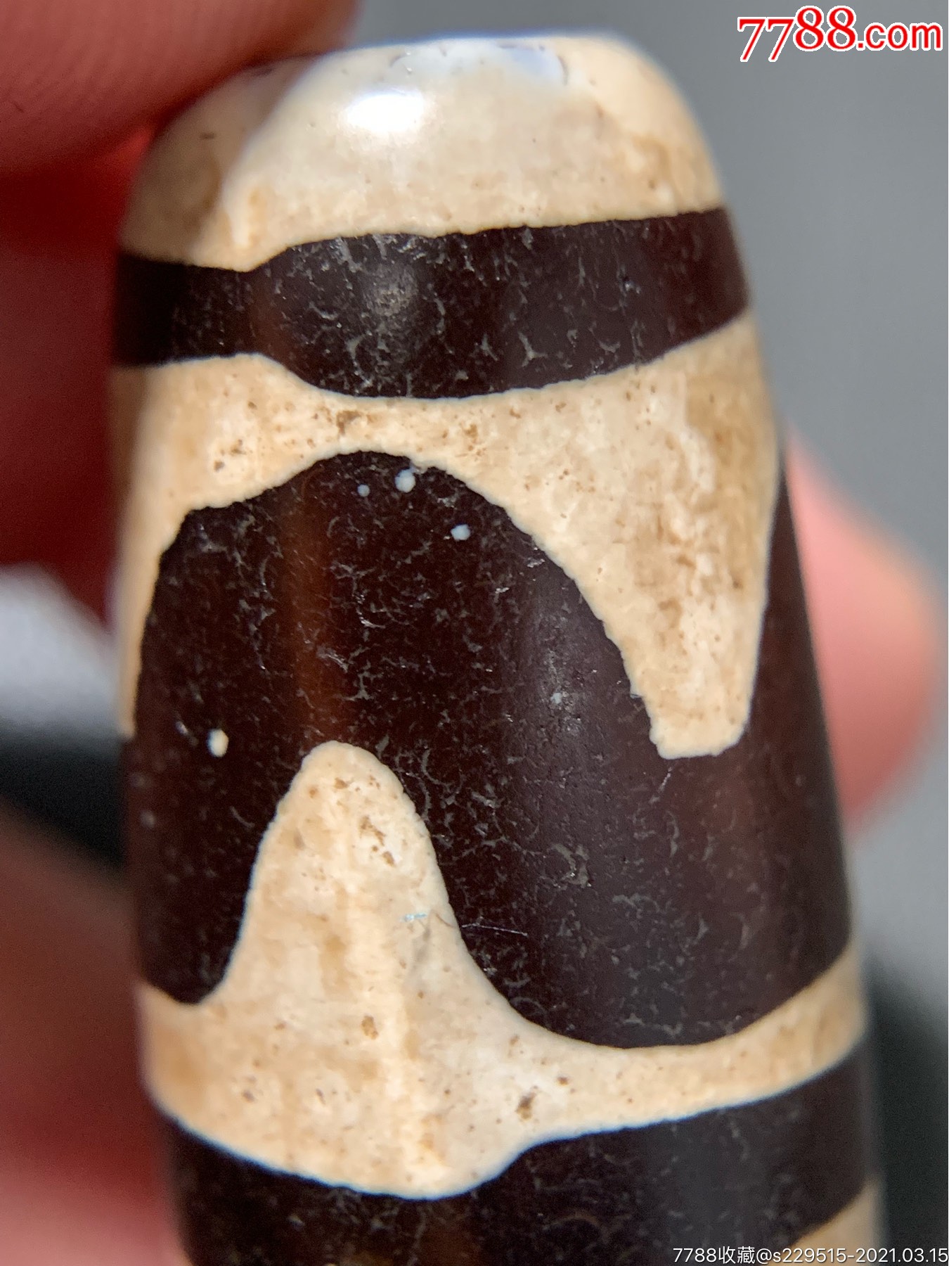 藏传双水纹天珠39.8*15毫米