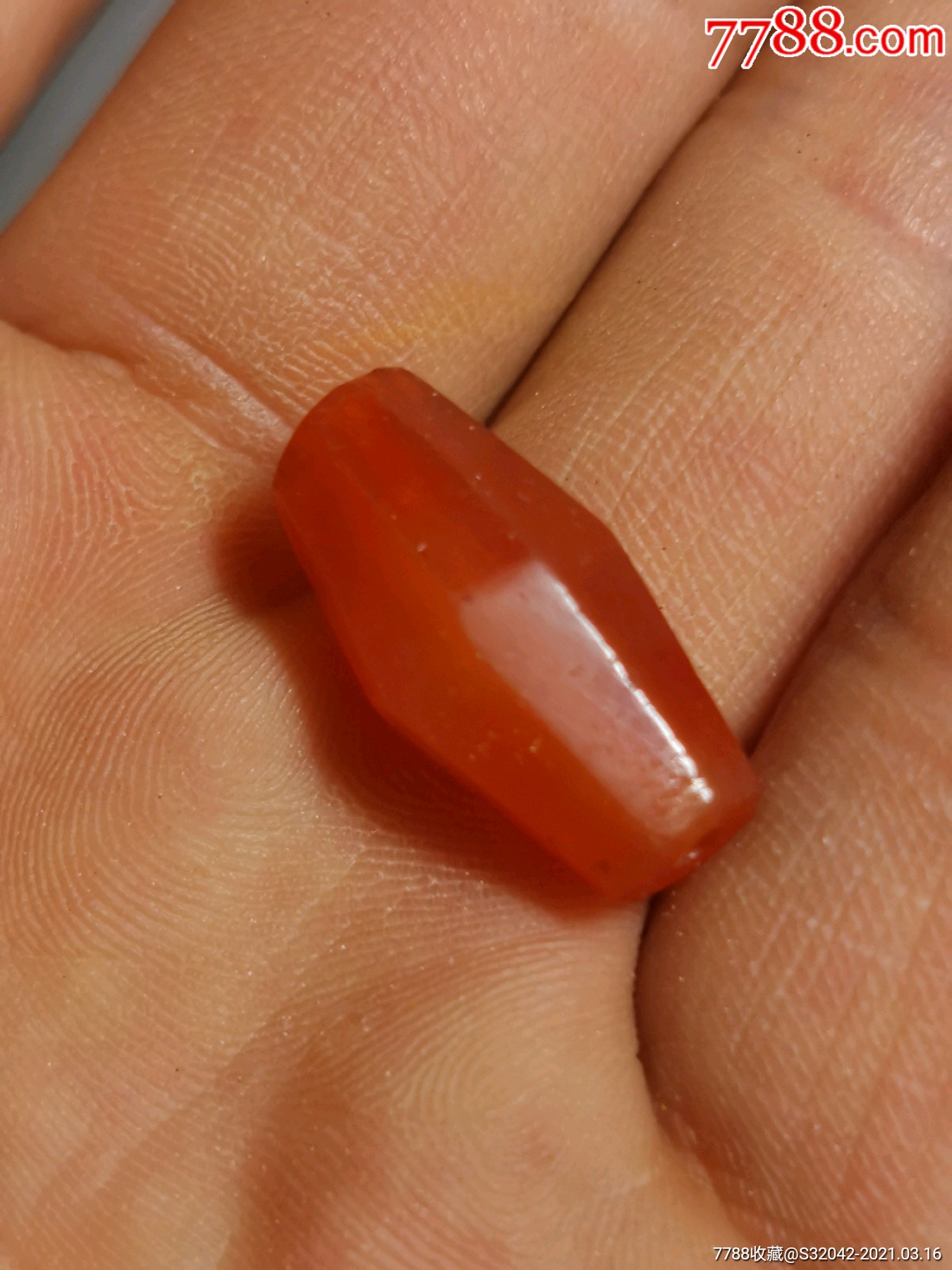 辽金八棱玛瑙珠