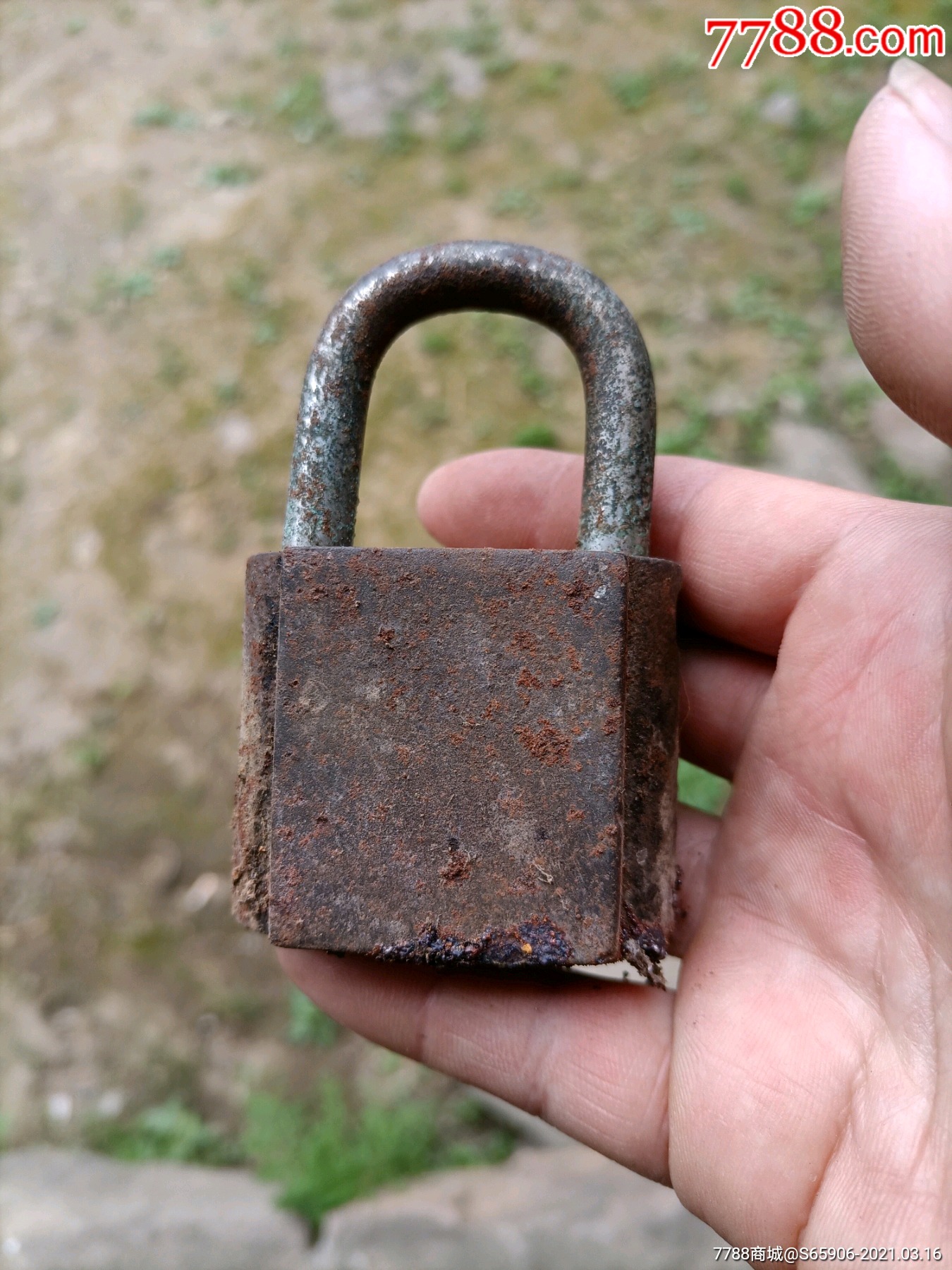 十分少见早期双胆弹子锁