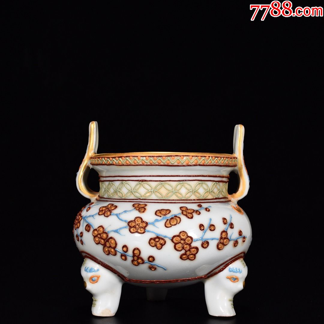 珐华彩沥粉描金梅花花卉纹三足双耳炉现代工艺品高13厘米宽13厘米