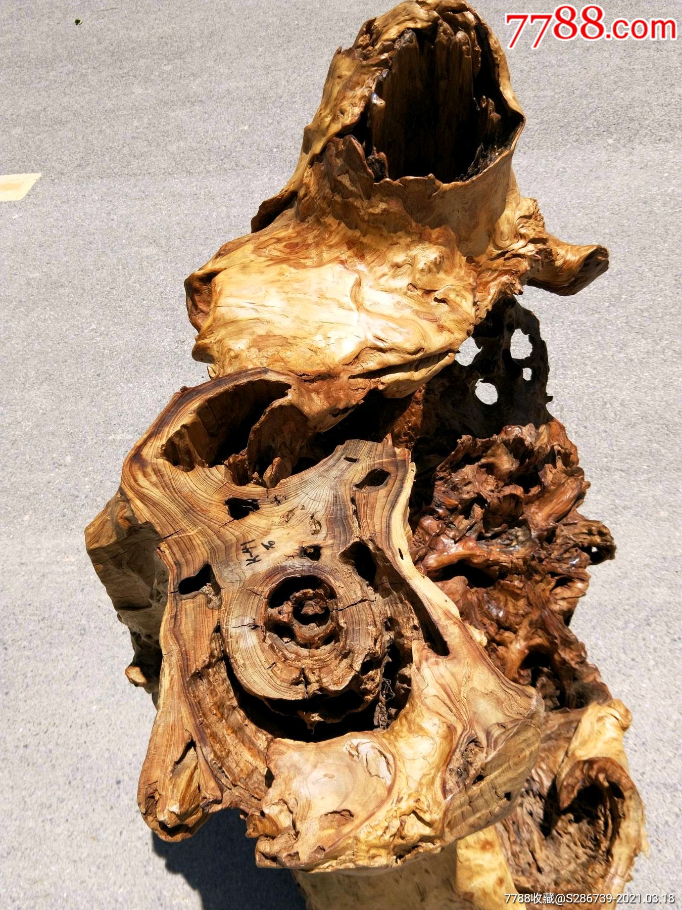 红豆杉自然风化摆件造型独特花纹清晰漂亮带原木香味酒店会所装修佳品