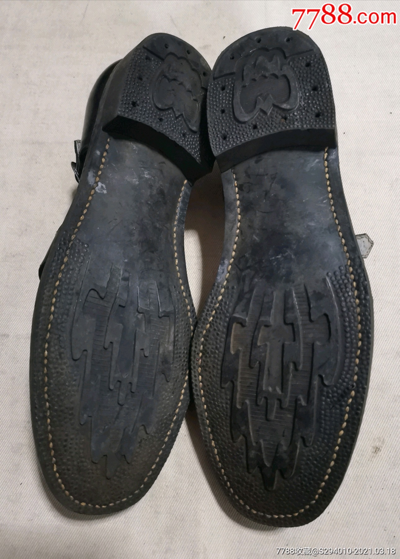 全新,上海产早期老三道皮凉鞋三双42码,40码二双