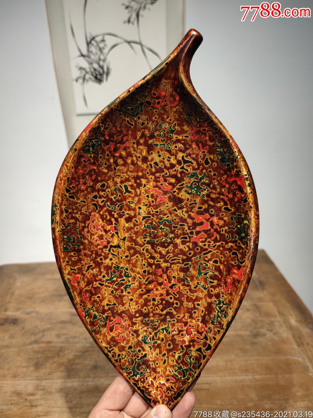 日本回流‖漆器呈树叶状,花纹优美!保存完整,品相一流!尺寸:35*20*