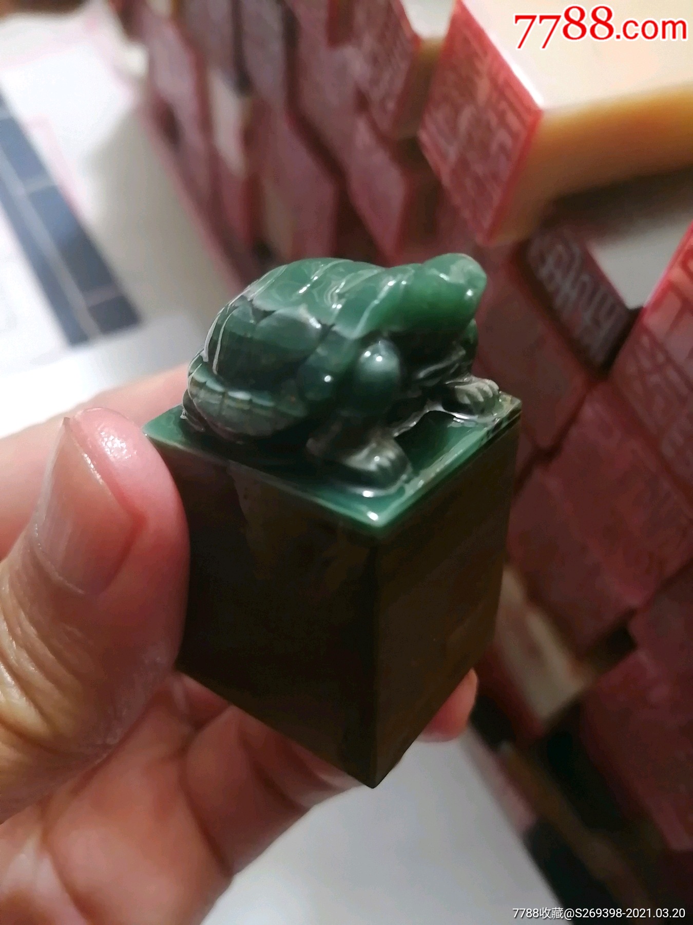 雅安绿巧雕精品印章石