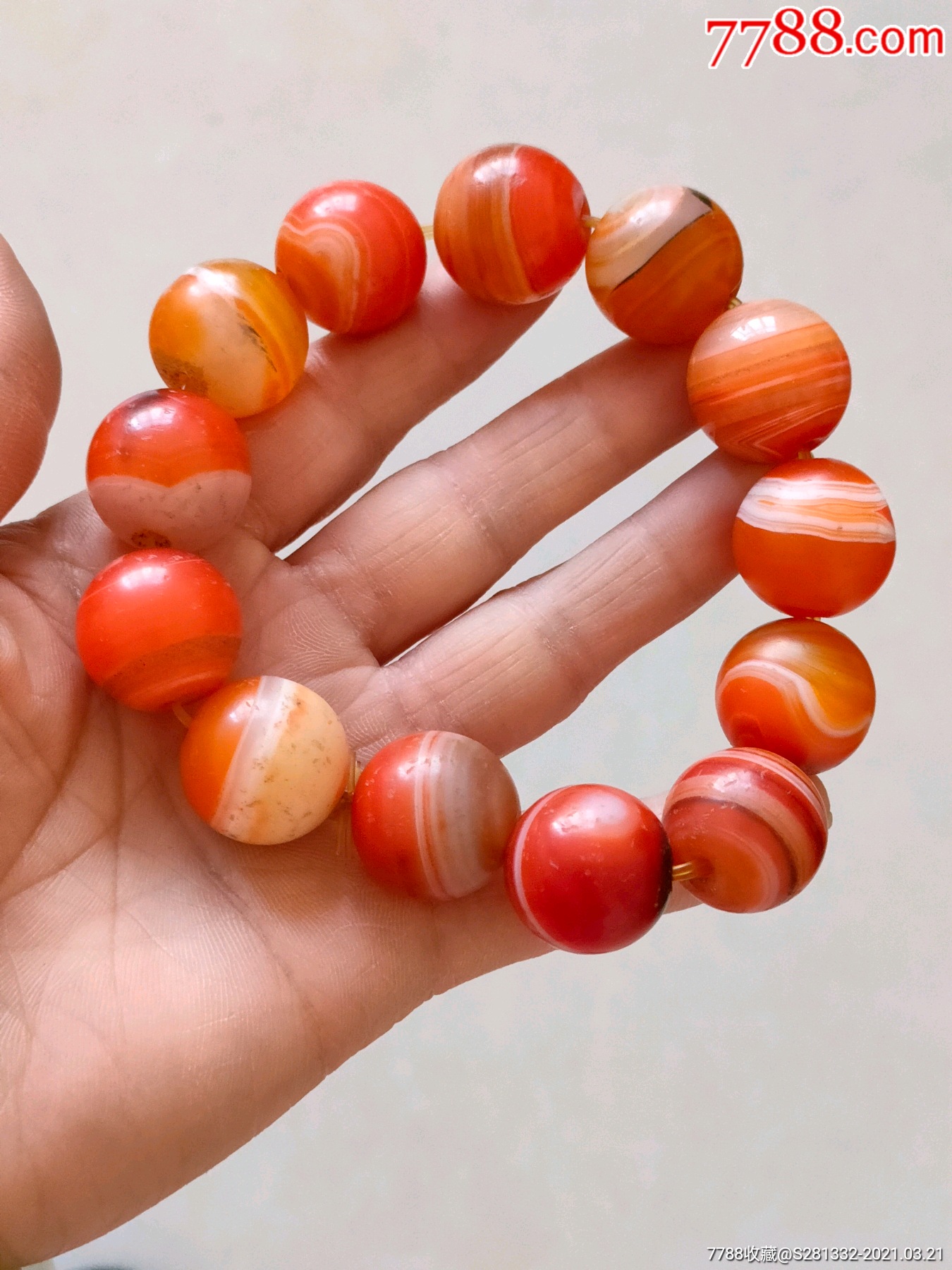 清代老玛瑙缠丝珠子手串一条