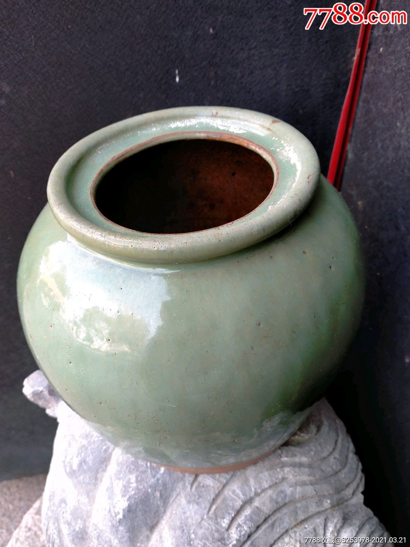 老绿釉油坛,品相尺寸如图