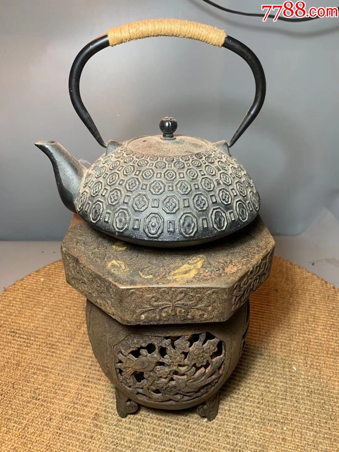 清代生铁温酒炉及壶一套