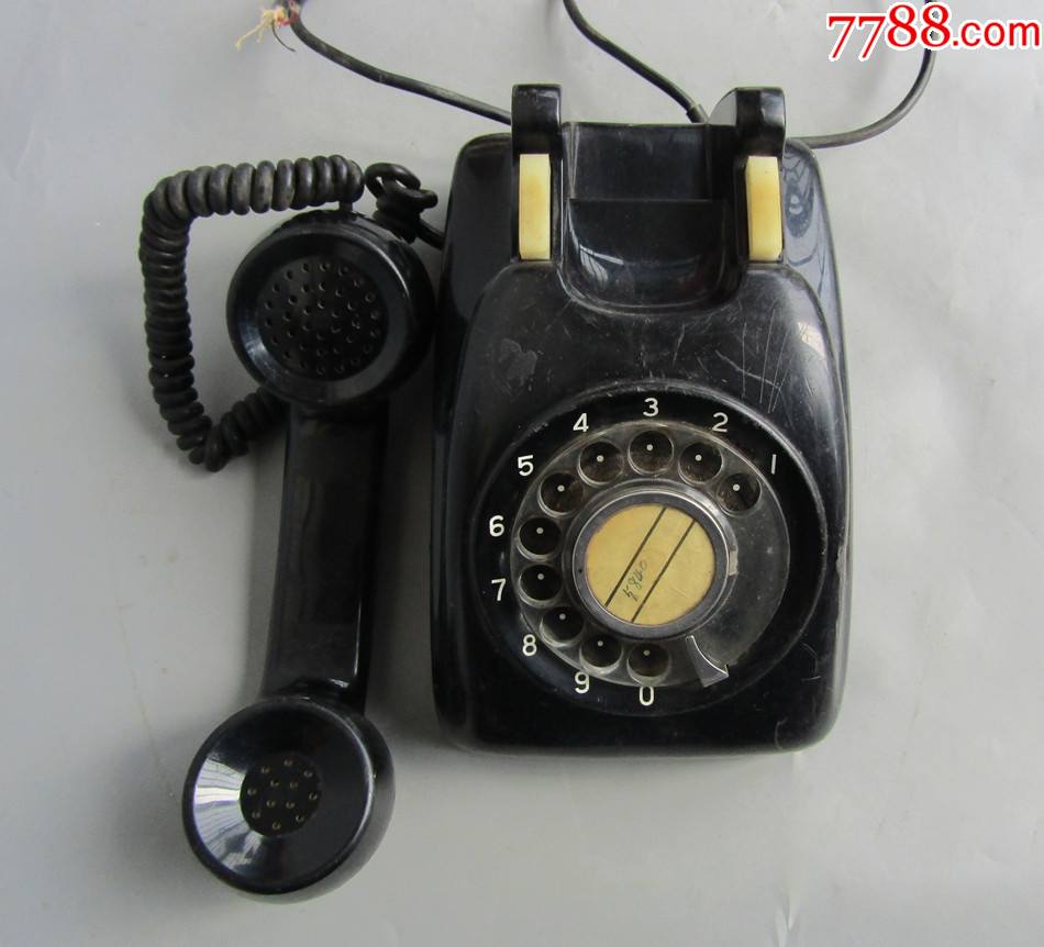 70年代老电话机多少钱(70年代的电话机有收藏价值吗)