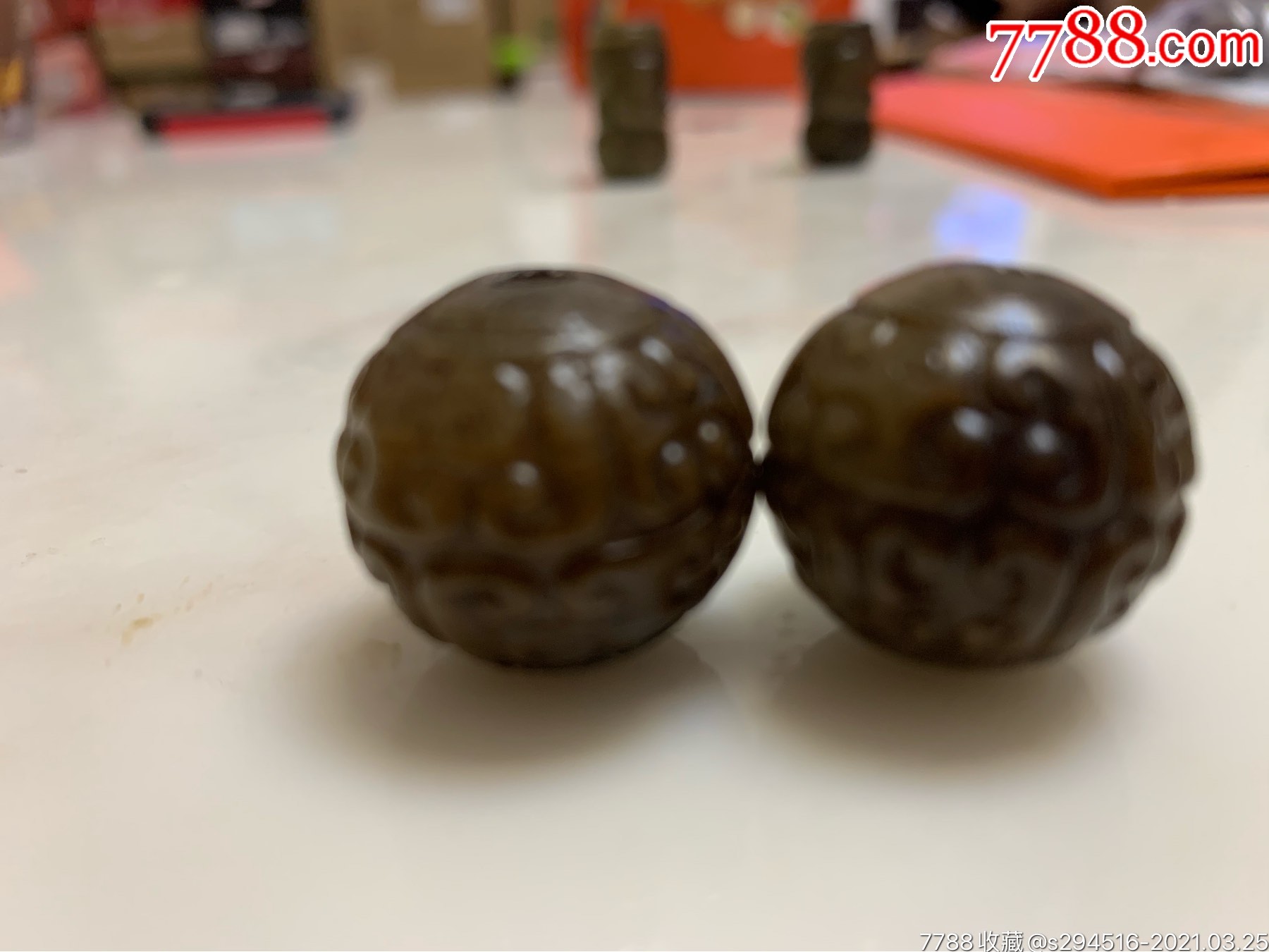 高古老玉珠子一对(看着挺有年代感油性十足