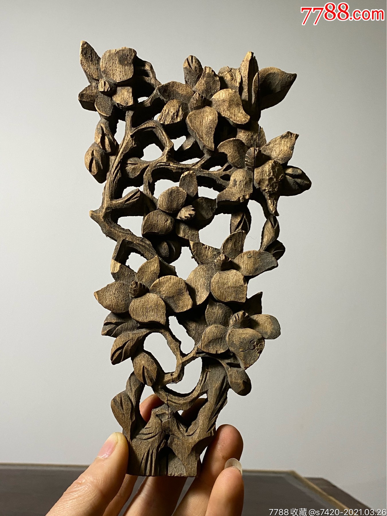 精美清代木雕什么花