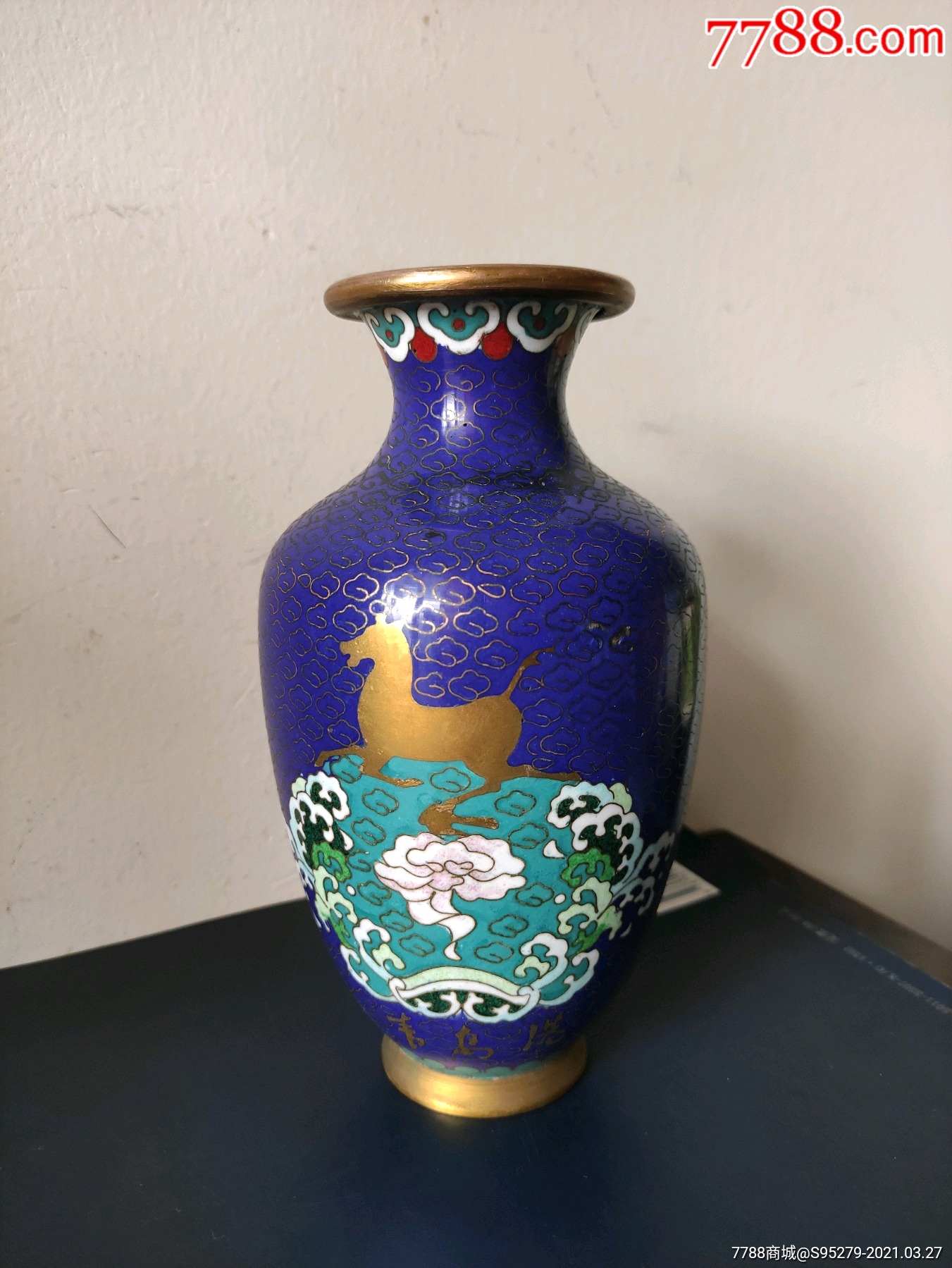 铜胎景泰蓝花瓶