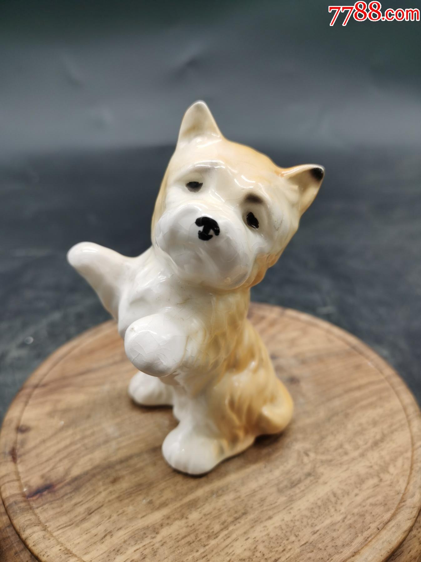 解放初景德镇雕塑瓷狗摆件