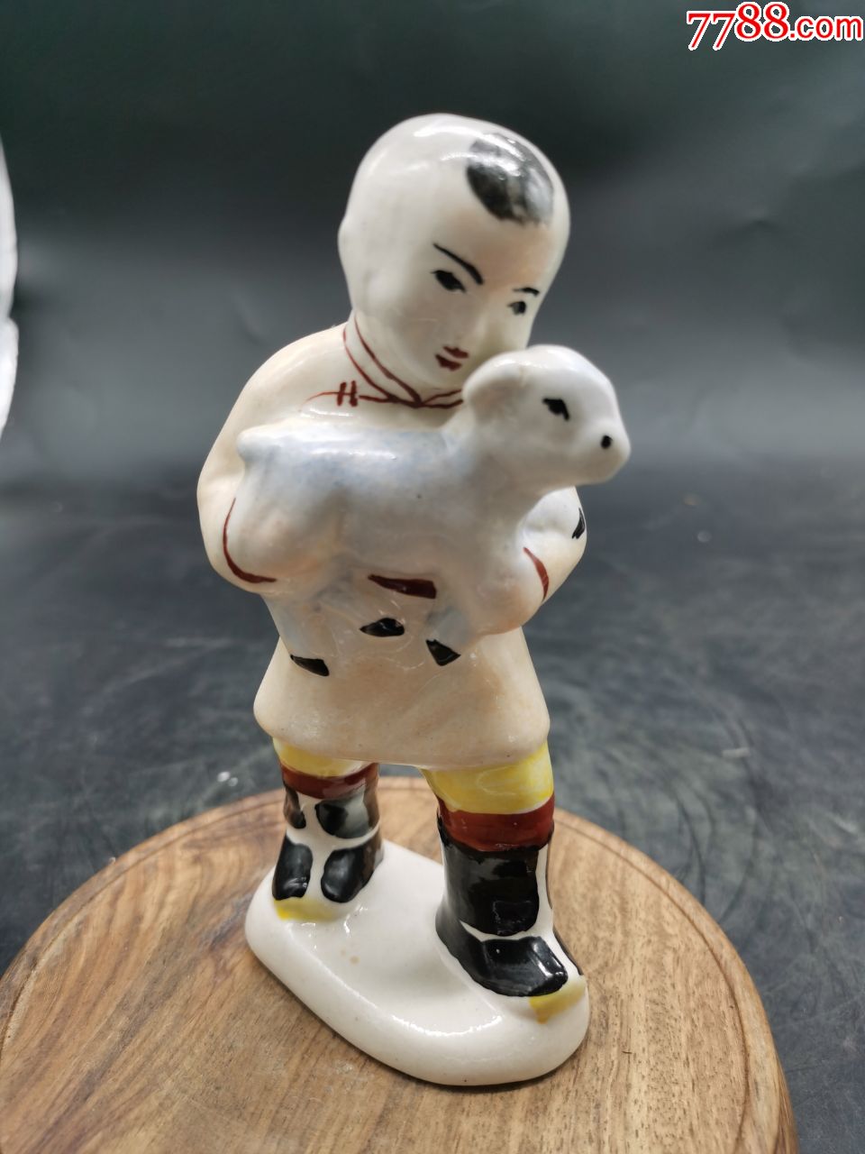 解放初景德镇雕塑瓷童子牧羊瓷摆件