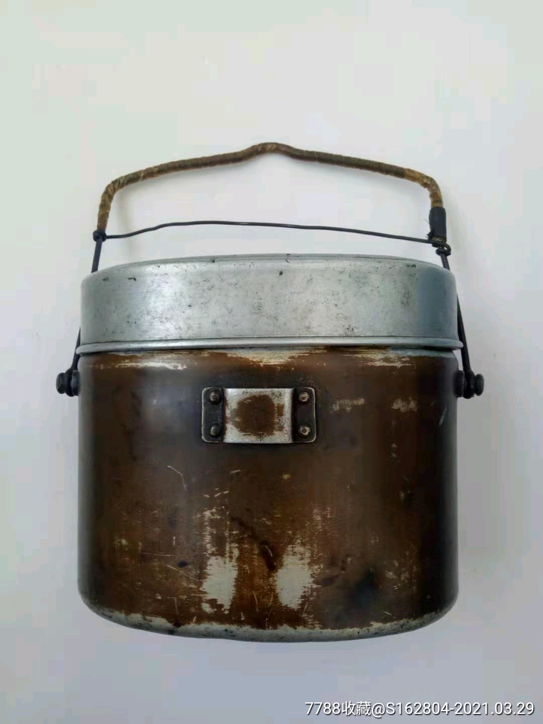民国时期遗留二战侵华日军饭盒