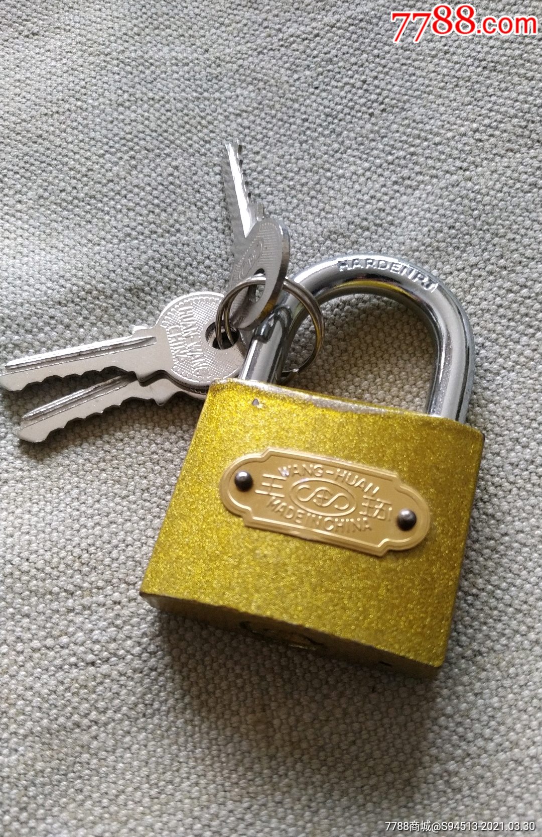 全新正品中号铜锁一把