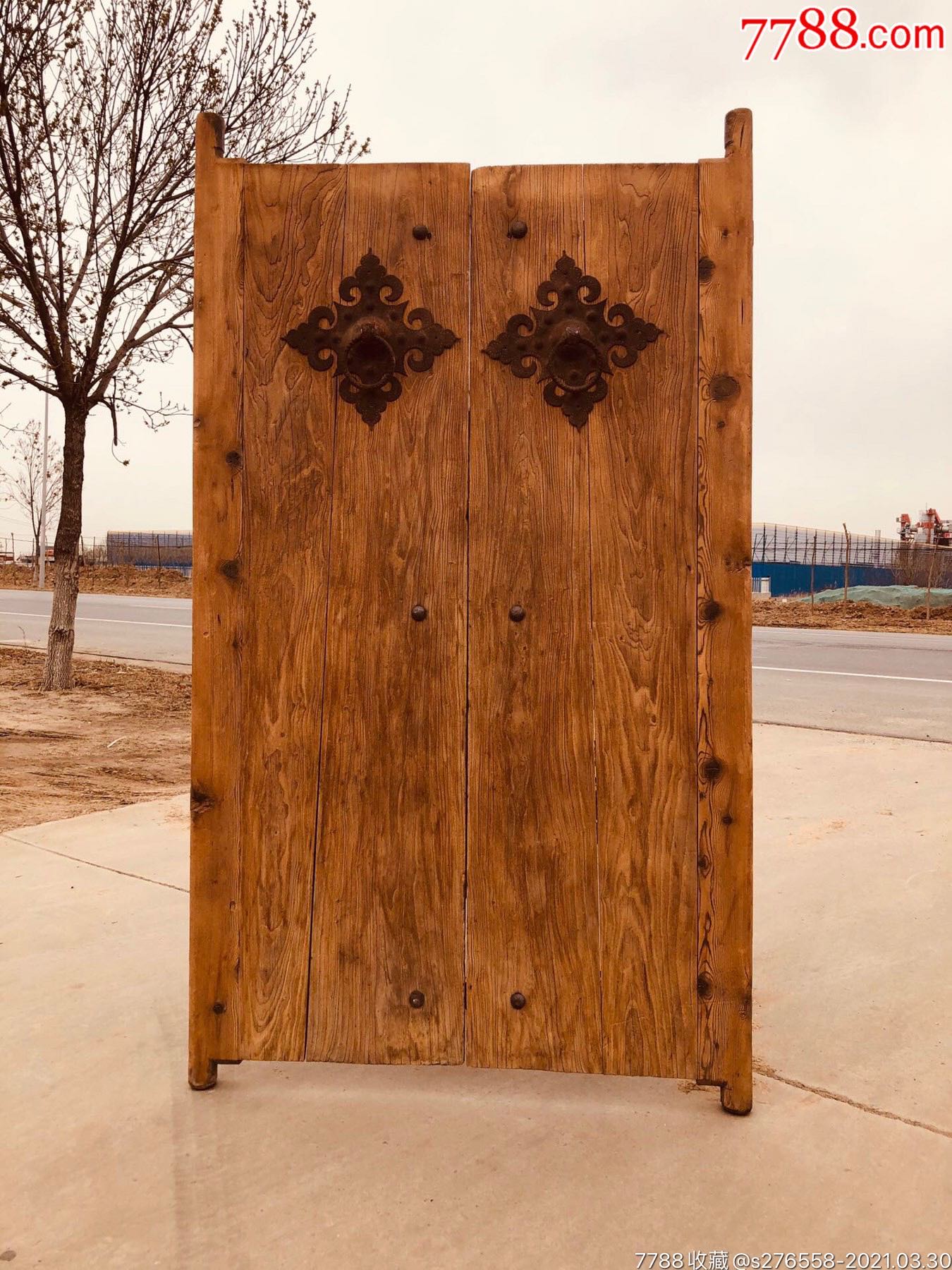 清代,榆木老门一对,尺寸如图,纹理漂亮,正常使用,复古装修做茶台佳选