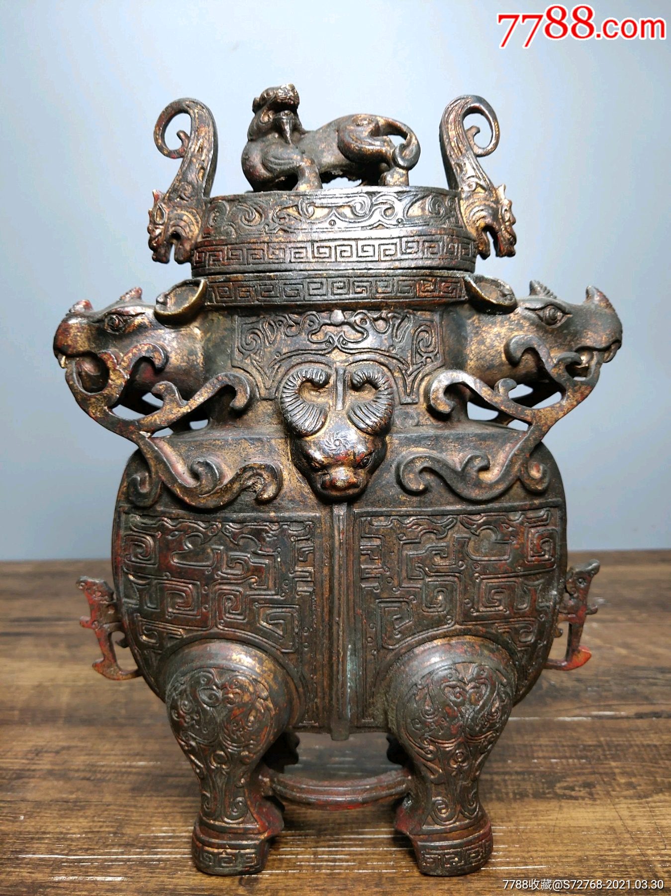 铜胎泥金饕餮纹尊鼎招财镇宅牛瓶摆件