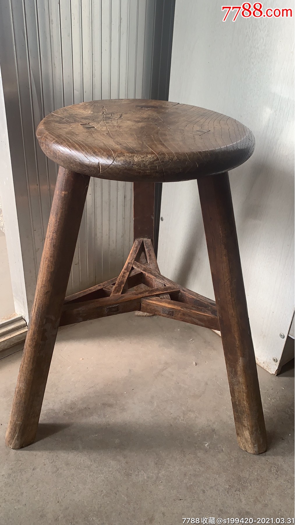 "商品>>>>￥2,6009品99清代榆木圆棍官帽椅