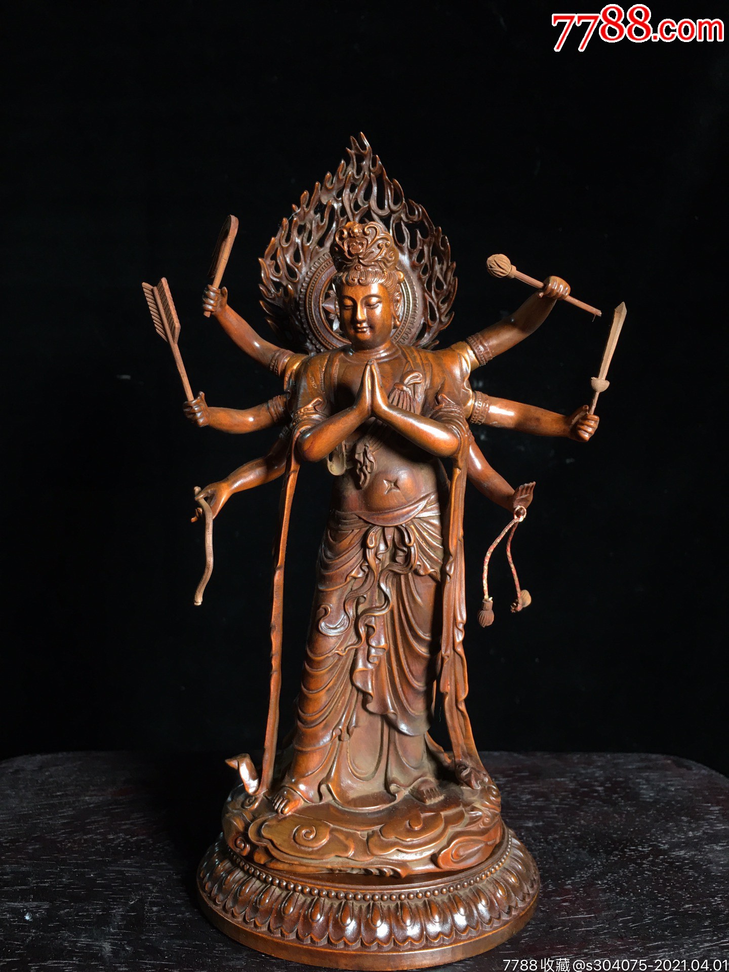 黄杨木雕刻八臂观音摆件