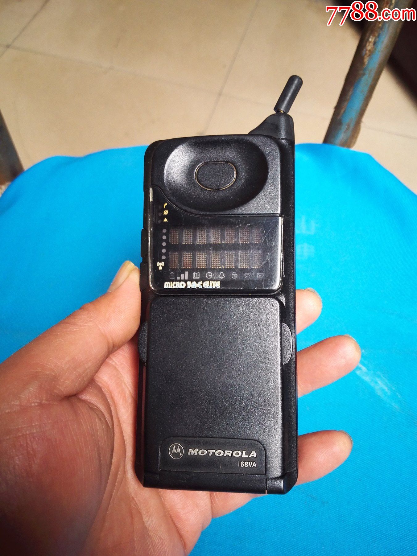 5品￥5899"摩托罗拉—168c9品