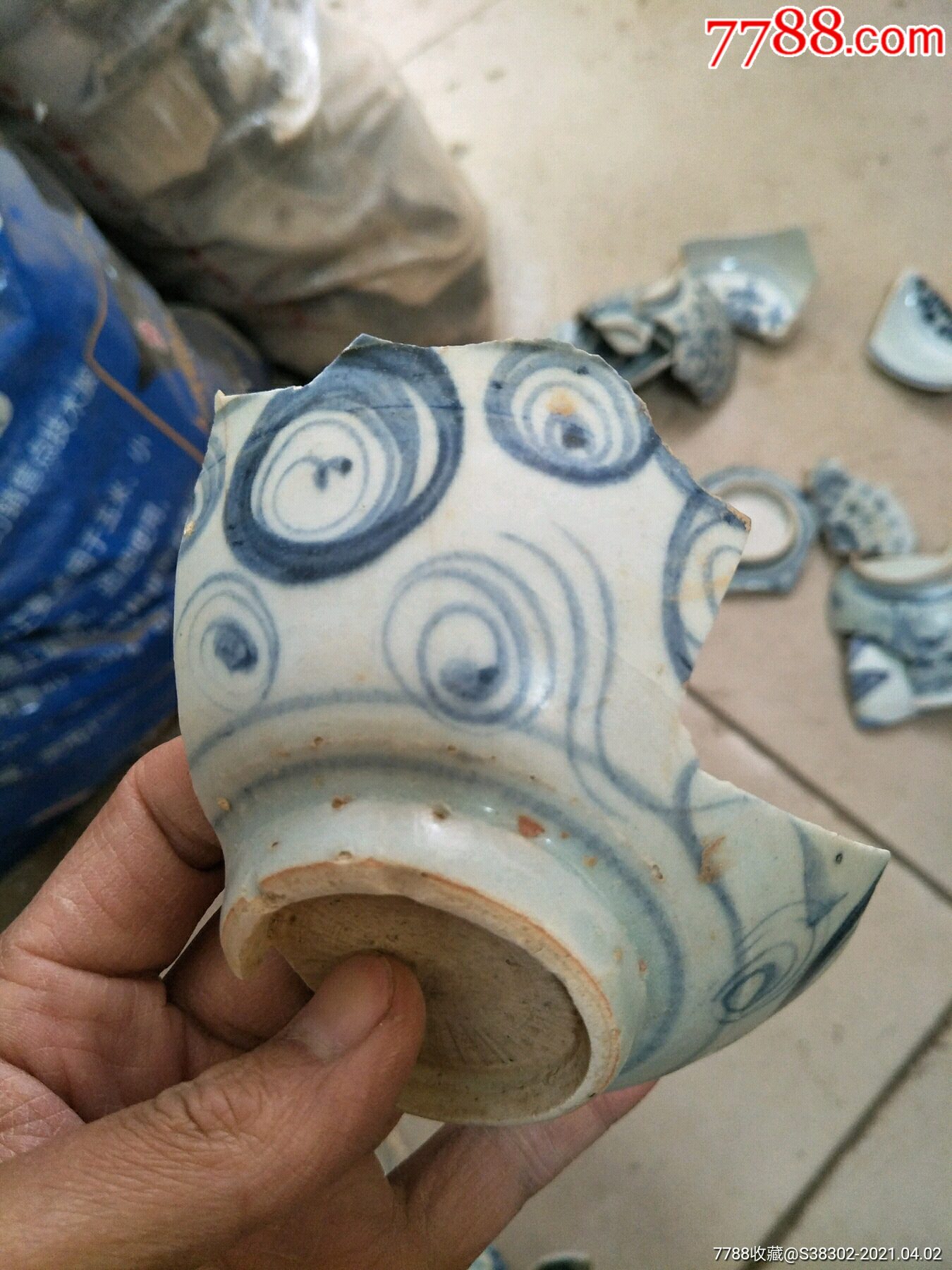 明代永乐宣德青花瓷片临清运河古玩店万枚瓷片标本馆