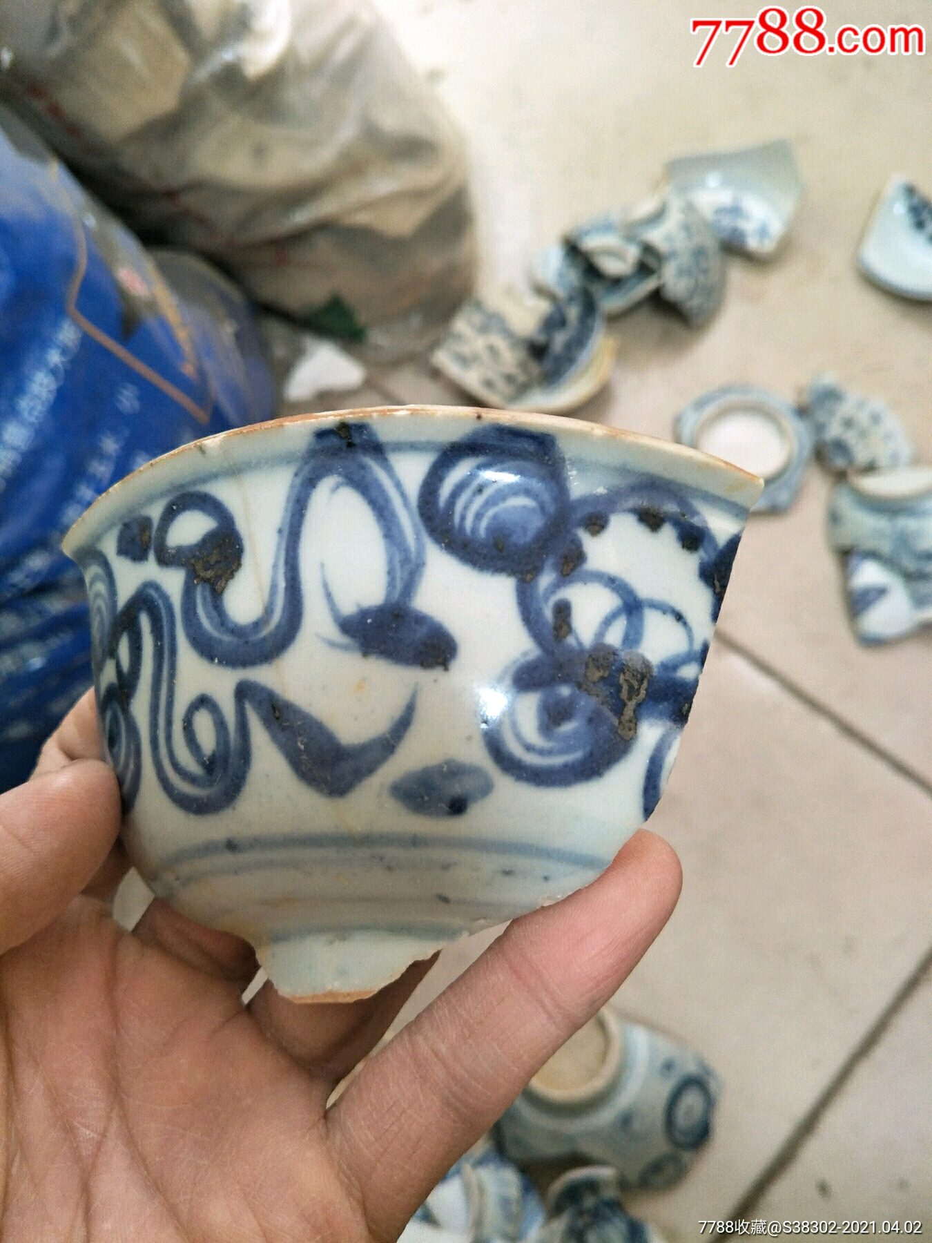 明代永乐宣德青花瓷片临清运河古玩店万枚瓷片标本馆