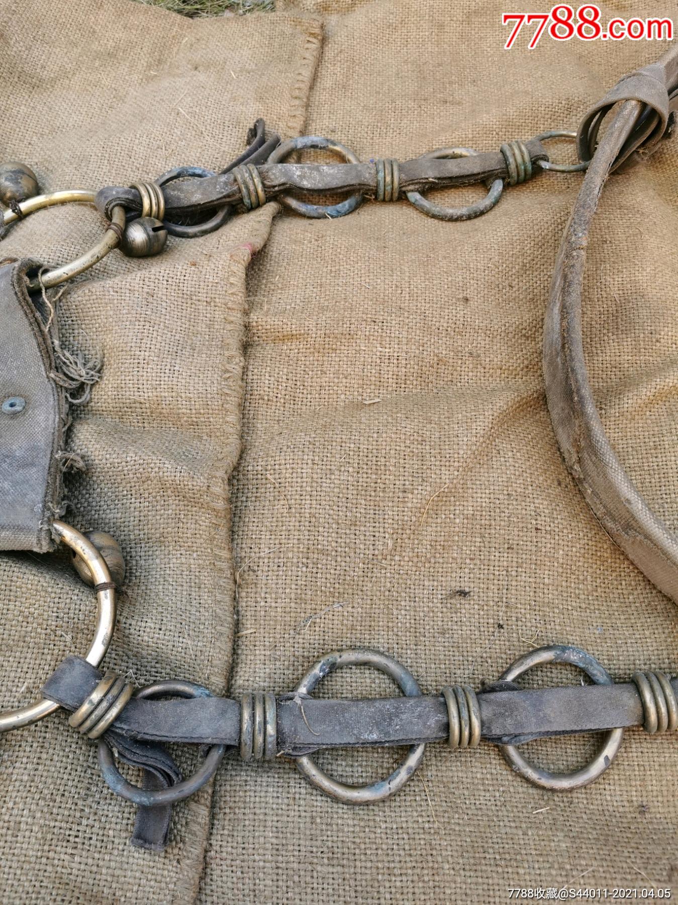 抗战时期铜环铜铃马具